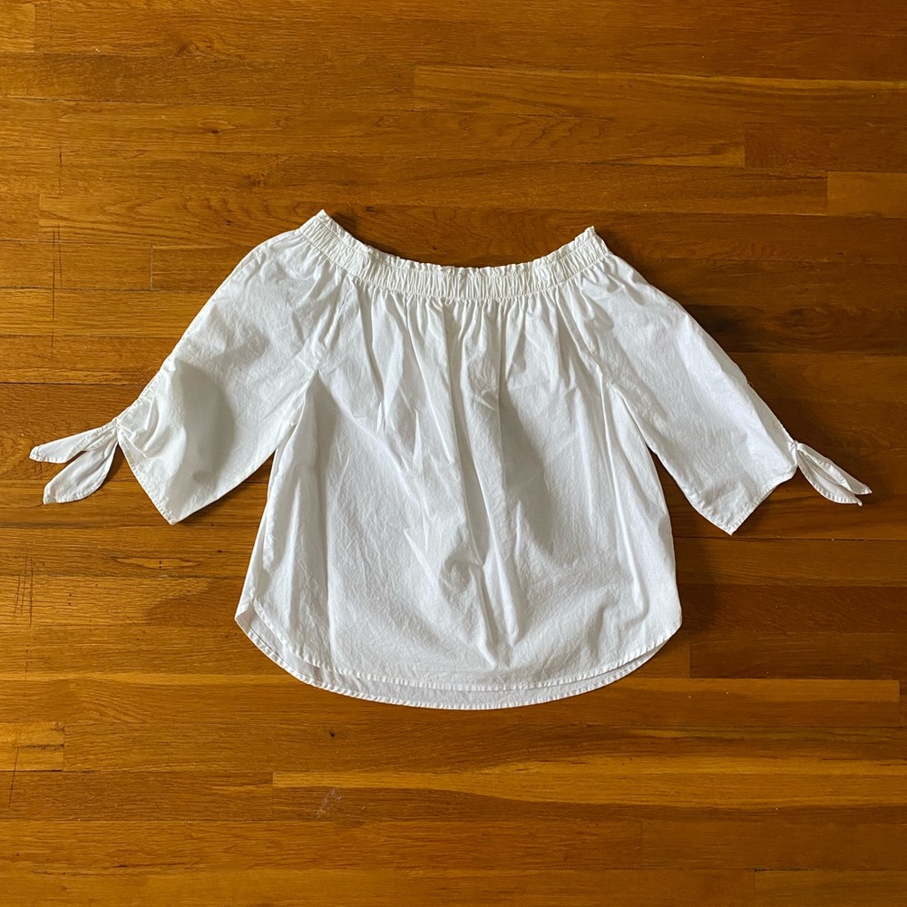 H&M Off-Shoulder Blouse